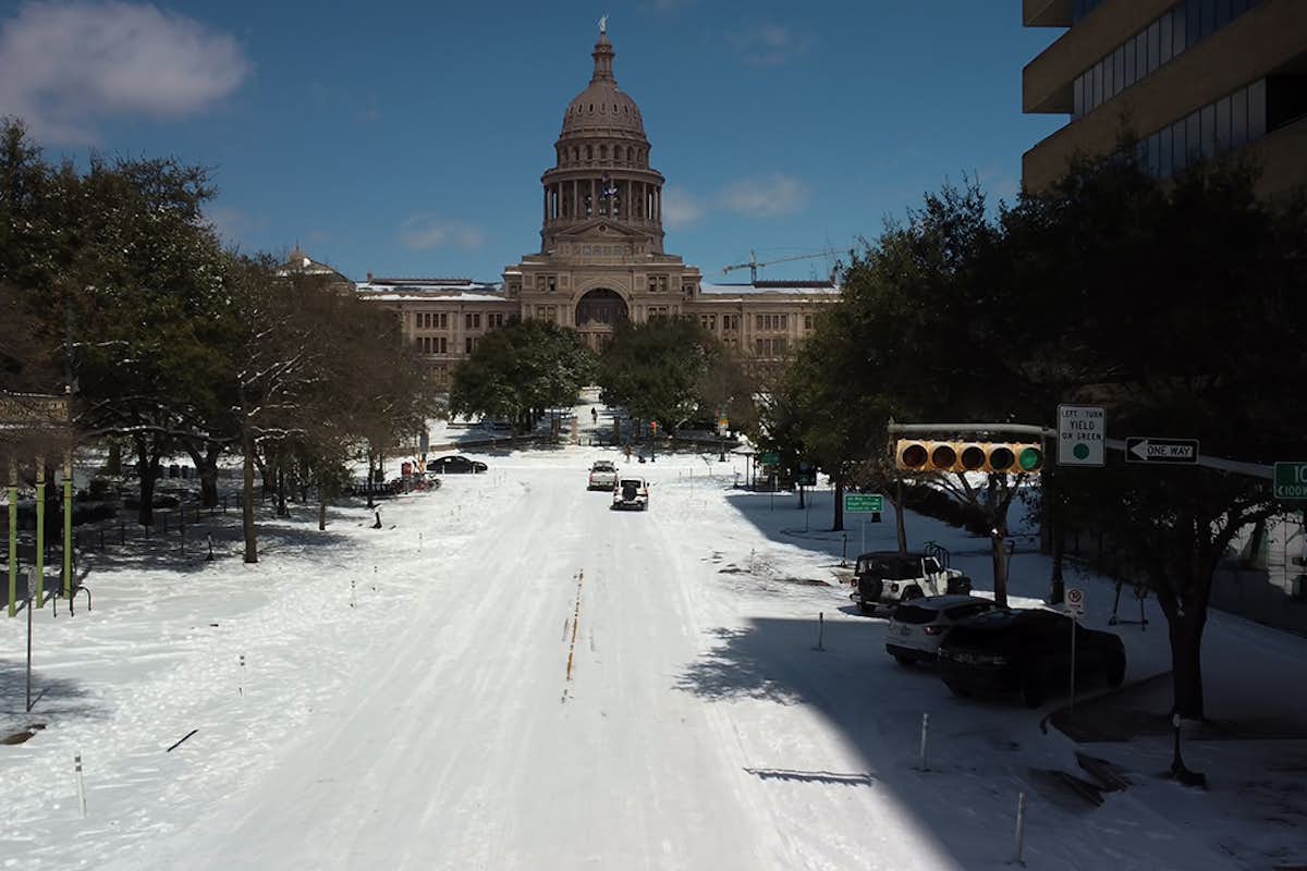 Texas' Capitol and its Congress Avenue entrance in Austin on Feb. 15. (Photo: Shutterstock)
